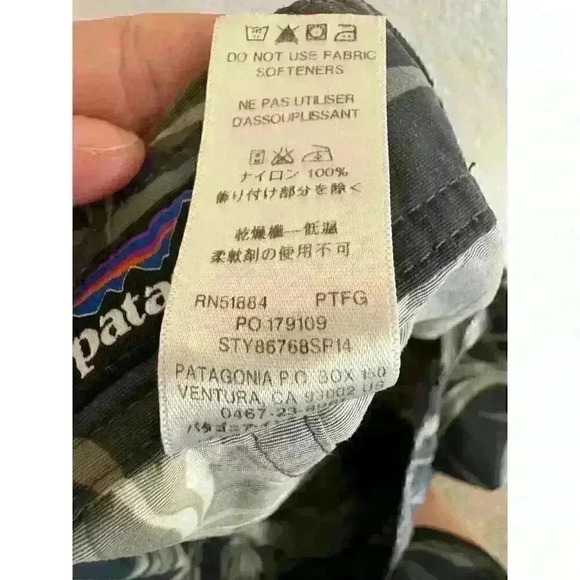 Men's Minimalist Wavefarer Board Shorts - 19" Size 38 - Picture 5 of 5